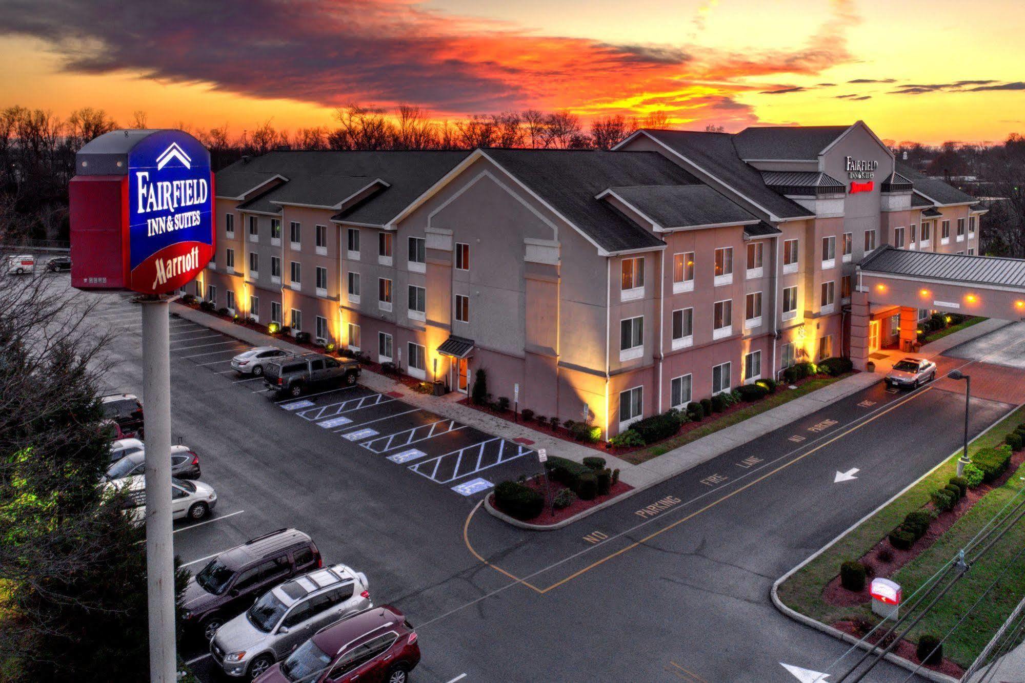 Fairfield Inn & Suites By Marriott Edison - South Plainfield Exterior foto